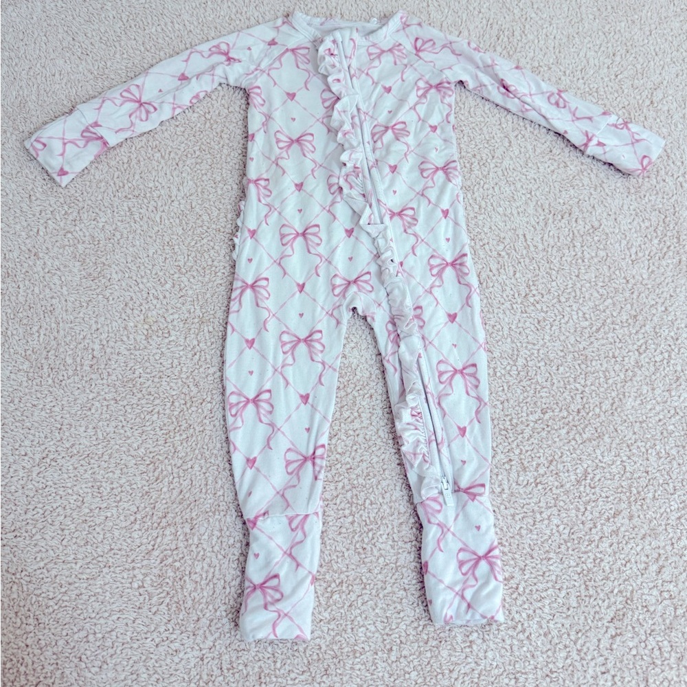 Bums & Roses Convertible Bamboo Sleeper